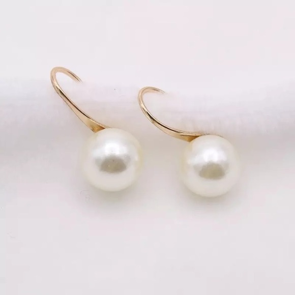 NEW!💙💎PEARL LOOK!💛GOLDEN DROP HOOK EARRINGS💎💙 - Picture 6 of 8